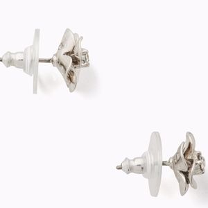 kate spade Jewelry - NWT~KATE SPADE~Shine on Flower Studs, Silver~CUTE! kate spade Jewelry - NWT~KATE SPADE~Shine on Flower Studs, Silver~CUTE!